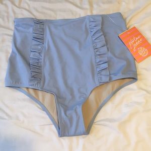 Kortni Jeane high waisted ruffle bottoms